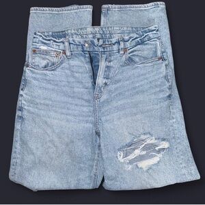 American Eagle Outfitters Women’s Light Blue Jeans Curvy 90’s Straight Stretched